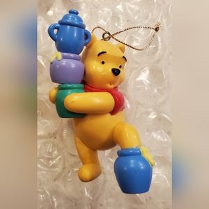 5 Christmas Ornaments - 2 Winnie the Pooh